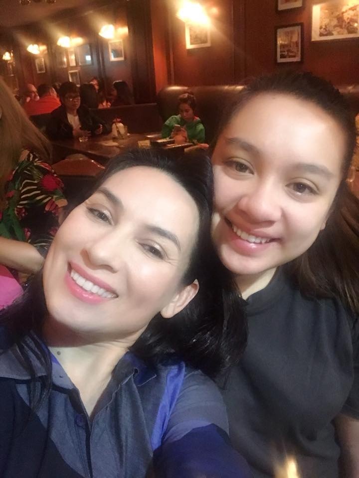 Con gái Phi Nhung đón Giáng sinh ở Việt Nam ảnh 2 Con gai Phi Nhung don Giang sinh o Viet Nam anh 2