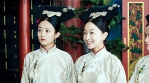 Anh hau 9X Trung Quoc bi don quan he voi Tang Chi Vy de mua vai hinh anh