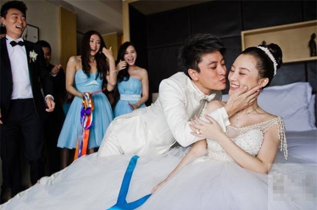 Gia Nai Luong bo nhan cuoi sau vu Ly Tieu Lo ngoai tinh voi 'em nuoi' hinh anh