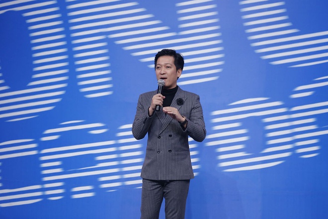 Xuan Bac bi Tran Thanh,  Truong Giang thay the MC anh 2