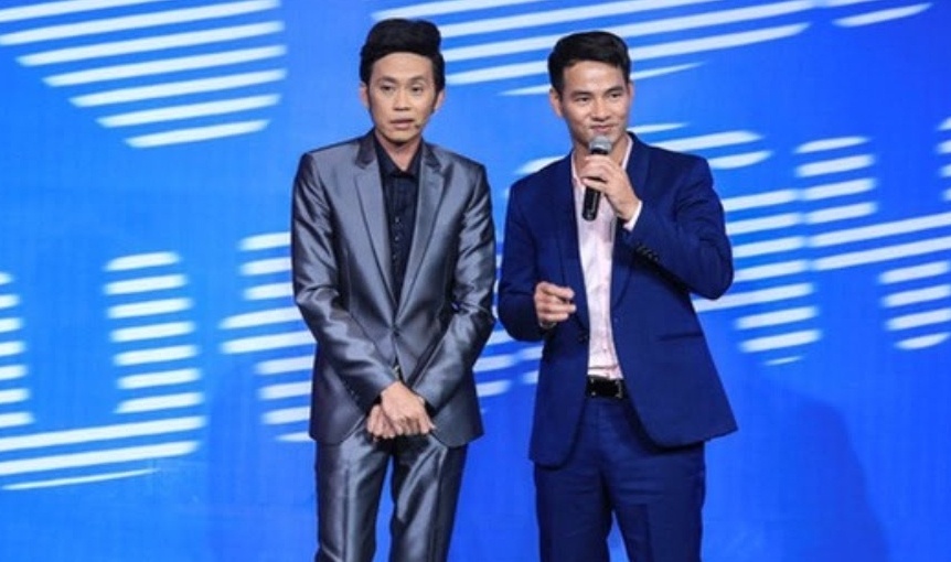 Nghe si Hoai Linh ke kho vi tin chen ep khien Xuan Bac mat vi tri MC hinh anh