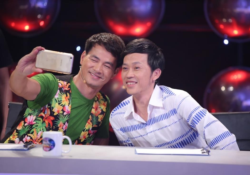 Hoài Linh nói về ồn ào Xuân Bắc tại Ơn giời ảnh 3 Hoai Linh noi ve on ao Xuan Bac tai On gioi anh 3