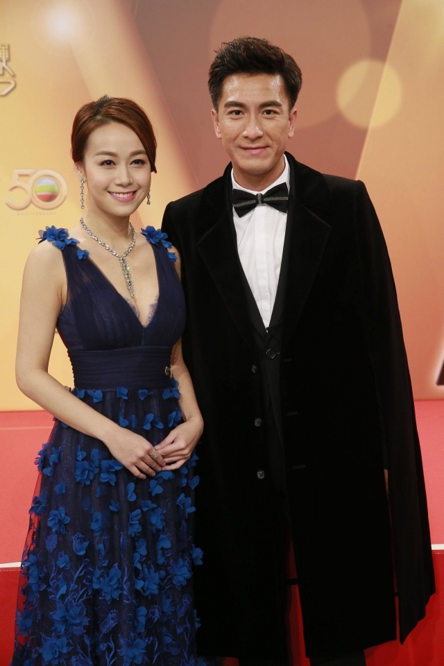 Dan sao TVB tren tham do anh 7