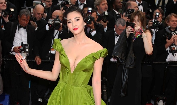 Sao nu 'My nhan ngu' cham kiem tien sau sinh vi chong no nan hinh anh