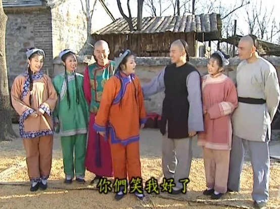 Hoan Chau cach cach bi ghet anh 4