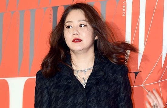 Go Hyun Jung xô xát đạo diễn ảnh 1 Go Hyun Jung xo xat dao dien anh 1