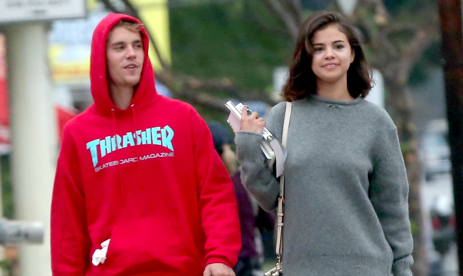 Justin Bieber va Selena Gomez bi bat gap ben nhau dip Valentine hinh anh