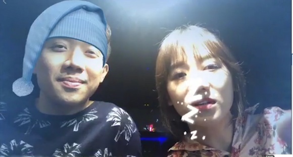 Clip Tran Thanh nhac nho khan gia khi bi goi la 'anh Dat' hinh anh