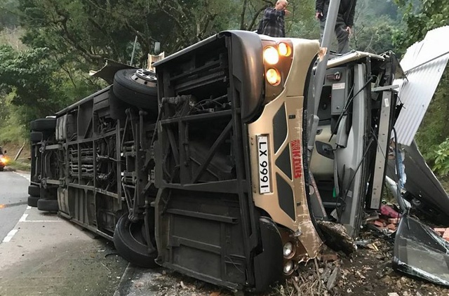 Trương Bá Chi hiến máu ảnh 3 Truong Ba Chi hien mau anh 3