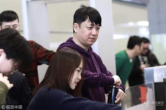 Dong Khiet khong cho chong gap con anh 2