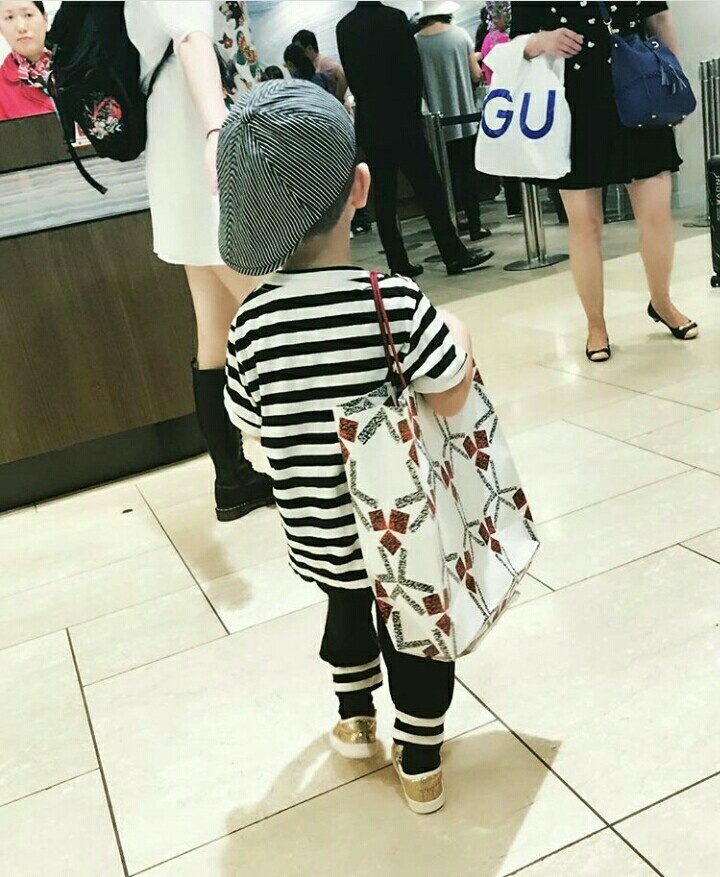 Con trai Pham Van Phuong anh 5