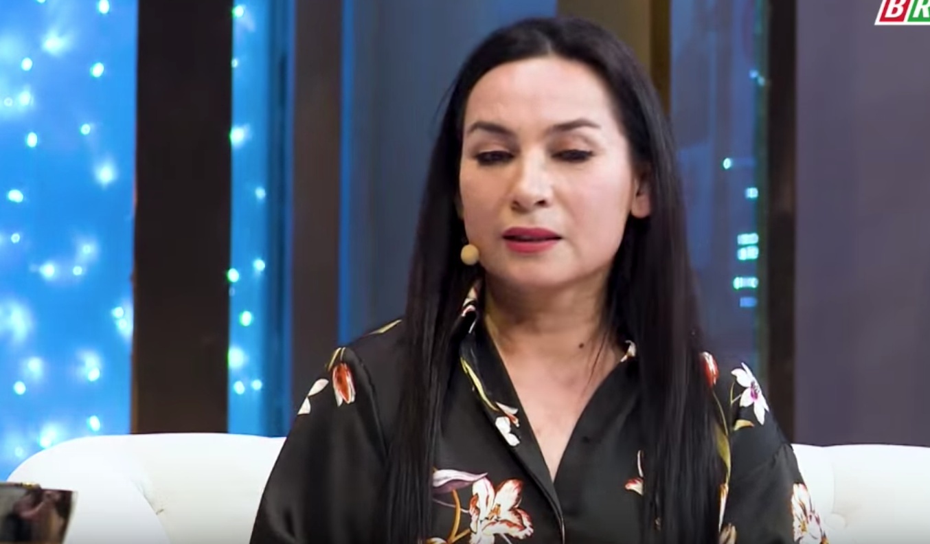 Clip Phi Nhung ke ve tuoi tho va quyet dinh khong cuoi chong hinh anh