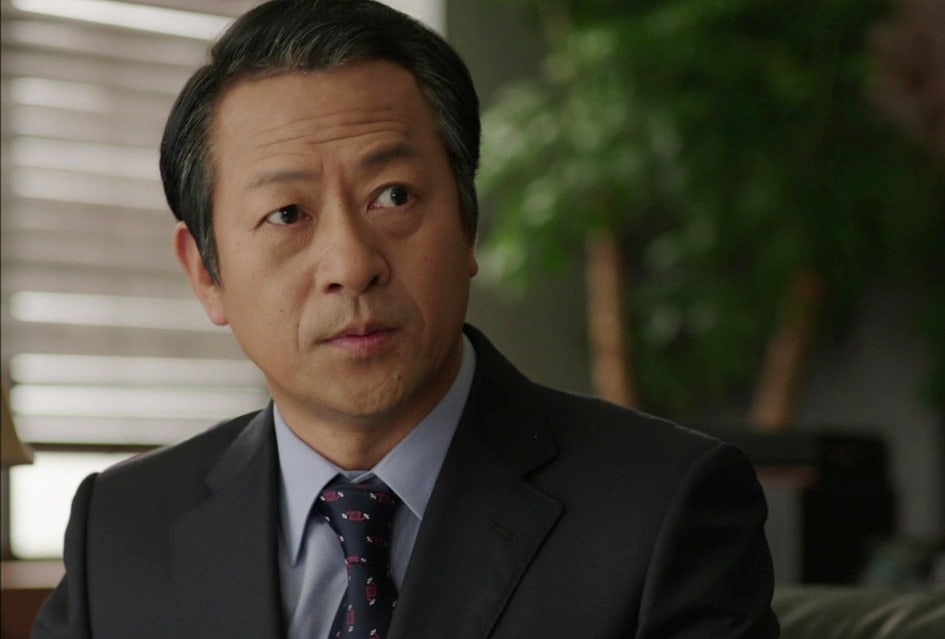 Choi Il Hwa tan cong tinh duc anh 1