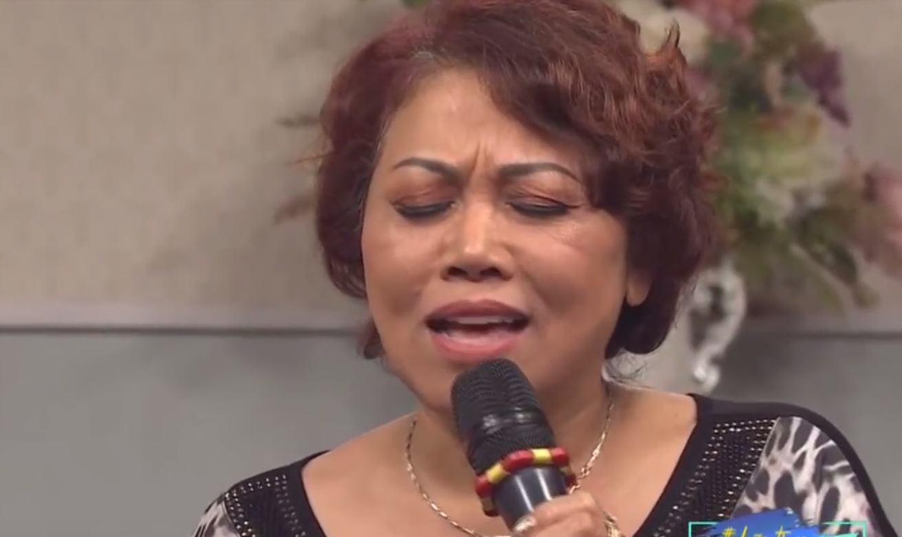 Clip Siu Black vua hoc loi vua hat hit 'Nguoi la oi' hinh anh