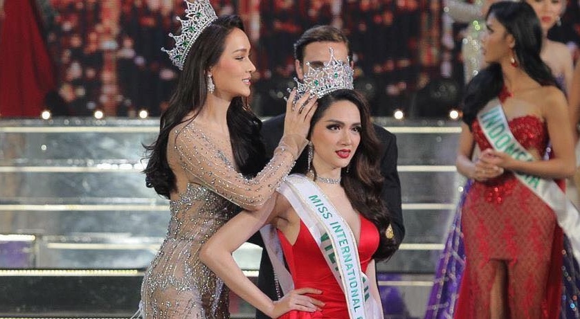 Cuoc thi sac dep Huong Giang Idol vua dang quang co tam voc the nao? hinh anh