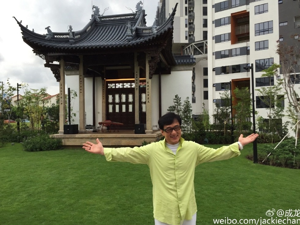 Thanh Long tuyen bo quyen tang toan bo gia san nha kien truc co hinh anh