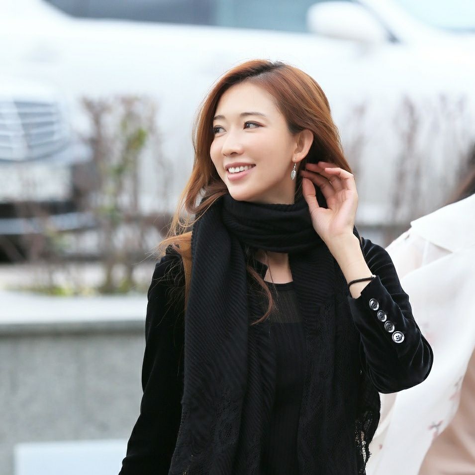 Nhan sac tuoi 44 cua Lam Chi Linh anh 10