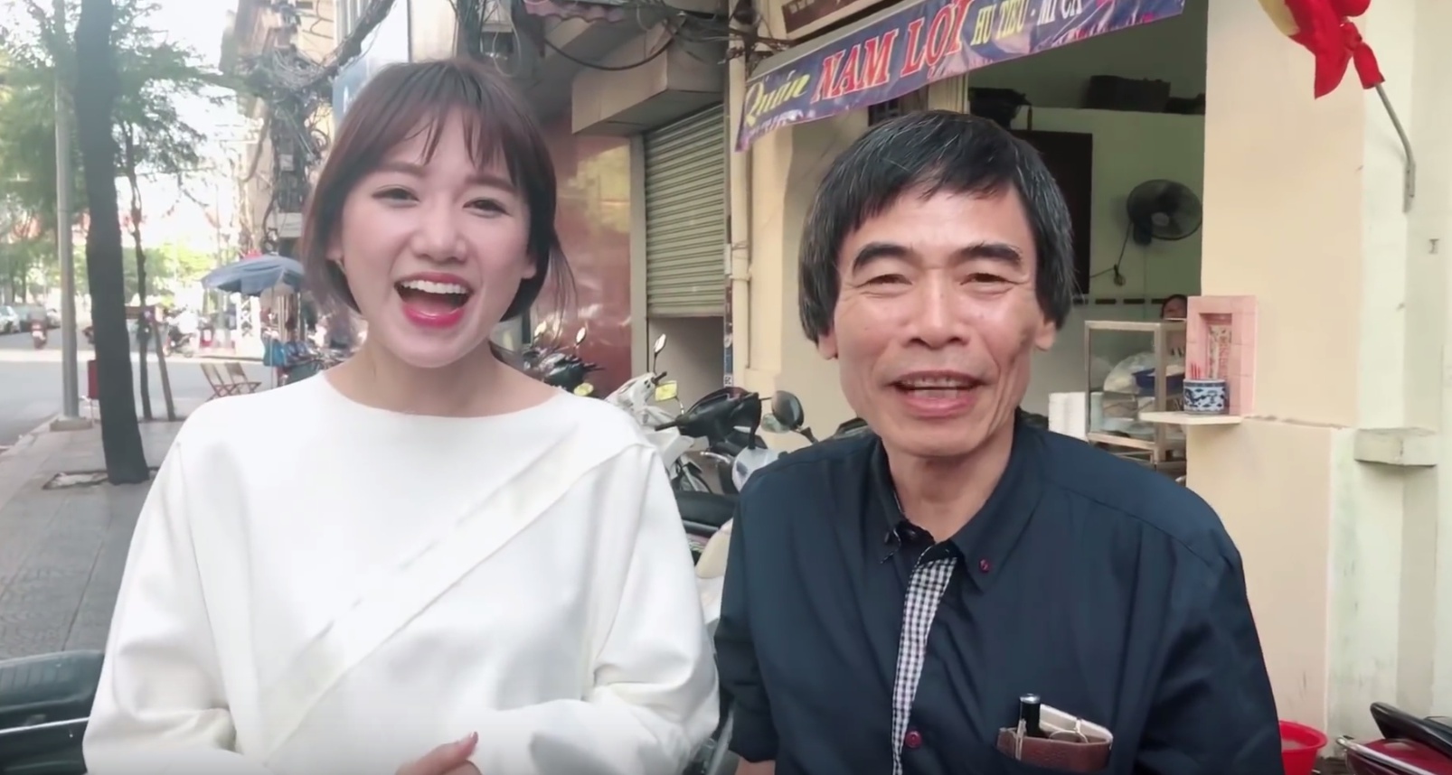 Clip Tran Thanh, Hari Won thich thu khi duoc gap TS Le Tham Duong hinh anh