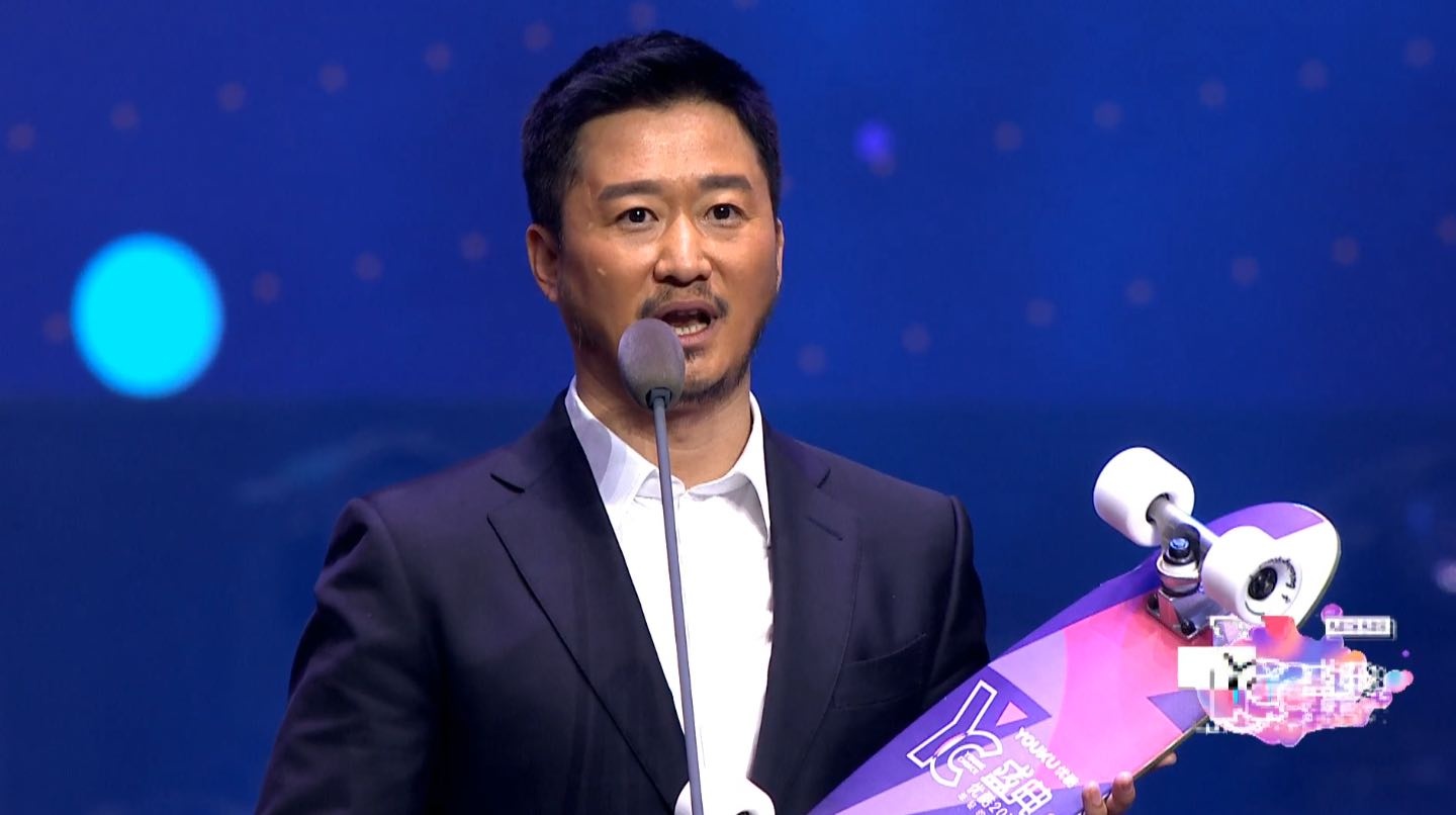 Dich Le Nhiet Ba lu mo dan sao anh 8