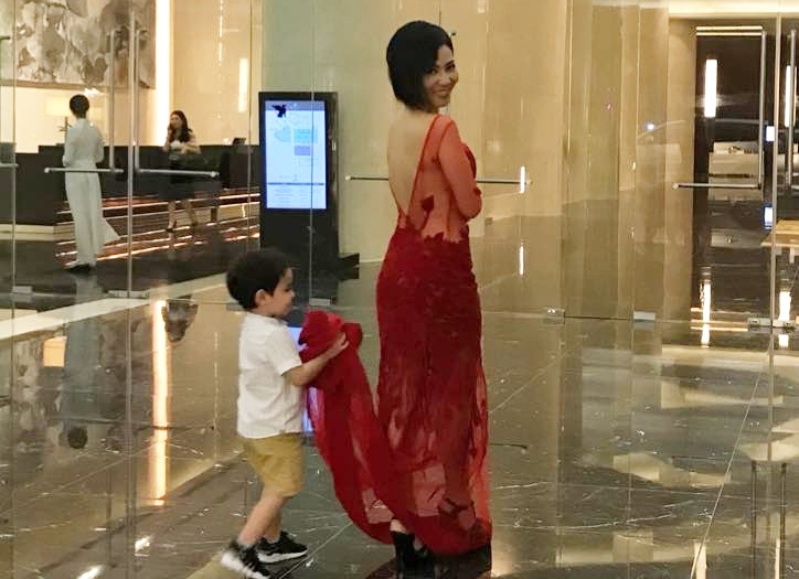 Thu Minh lan dau khoe anh con trai sau 3 nam giau kin hinh anh