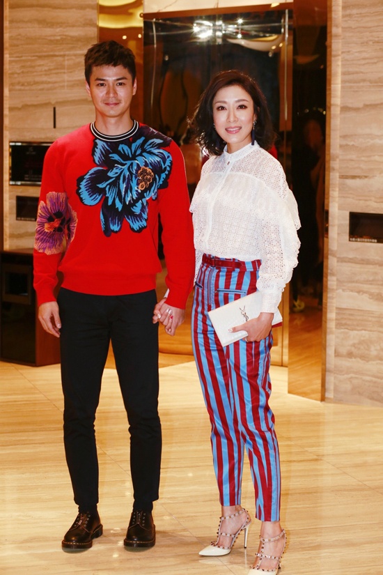 Lam Tu Thien cuoi vo anh 4