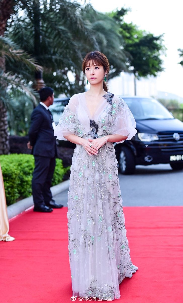 Dan sao tren tham do anh 4