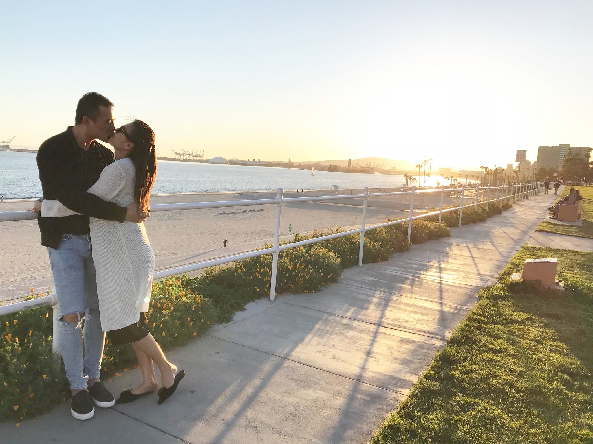 Luong The Thanh,  Thuy Diem ky niem ngay cuoi anh 2