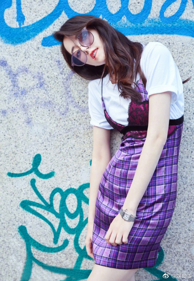 Dich Le Nhiet Ba tre trung anh 2