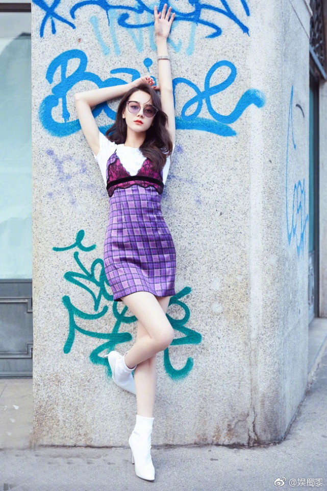 Dich Le Nhiet Ba tre trung anh 3