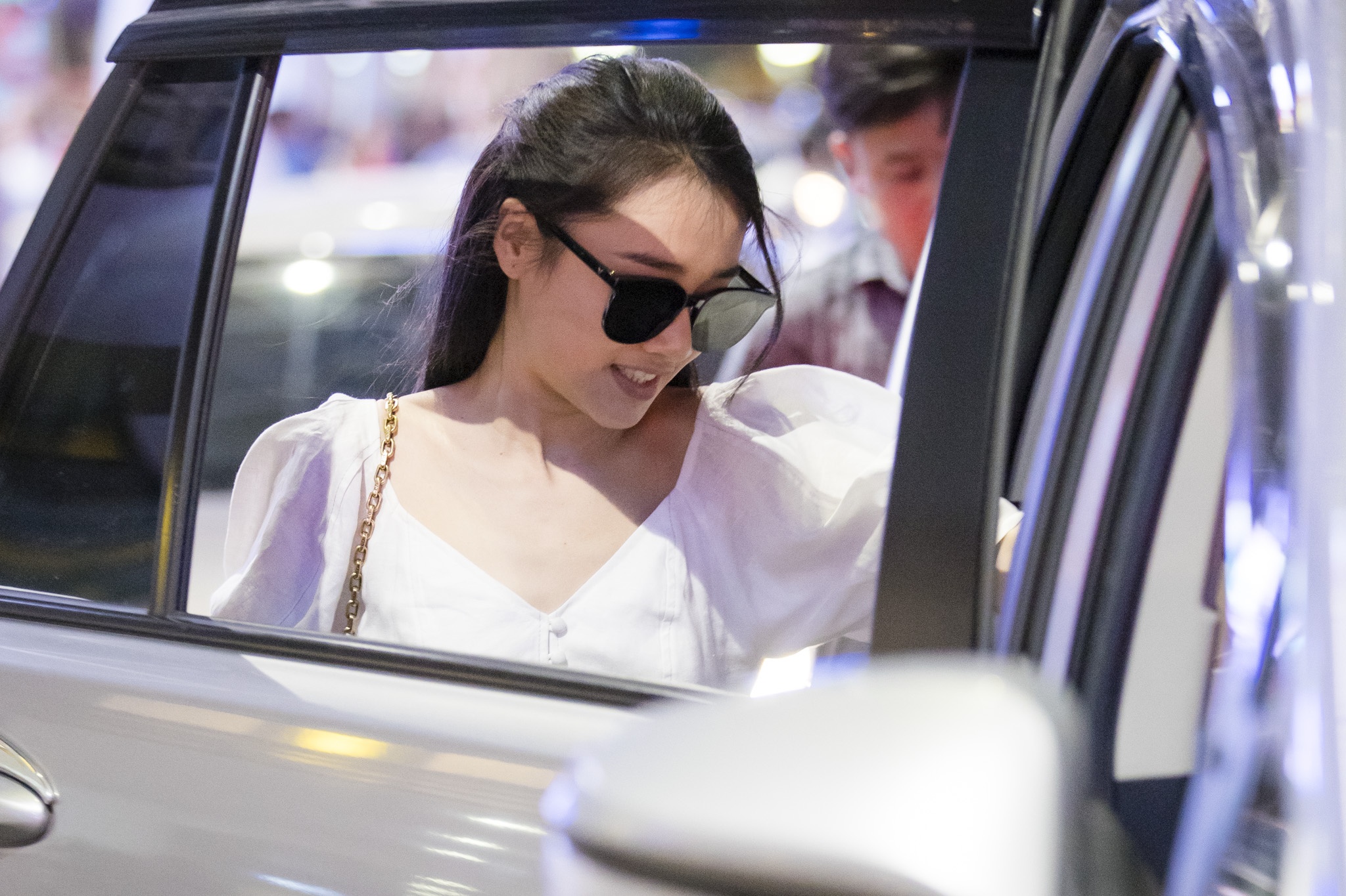 Nhã Phương trở về TP.HCM sau chia sẻ Trường Giang ảnh 8 Nha Phuong tro ve TP.HCM sau chia se Truong Giang anh 8