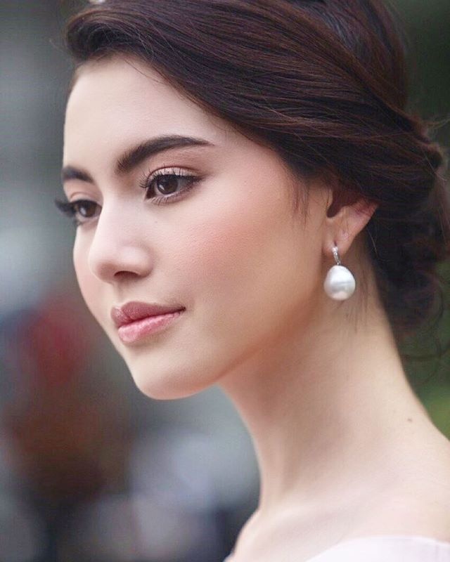 Davika đóng cảnh thân mật với Sơn Tùng M-TP ảnh 8 Davika dong canh than mat voi Son Tung M-TP anh 8