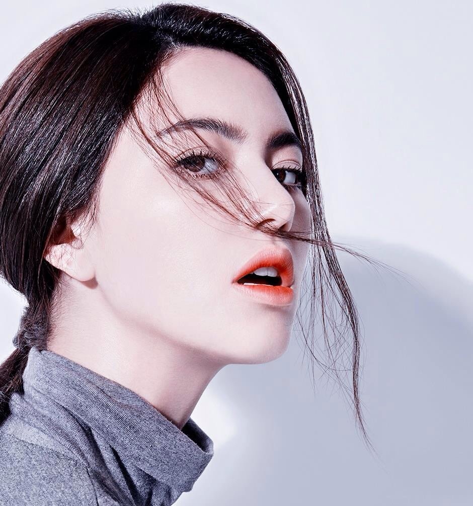 Davika đóng cảnh thân mật với Sơn Tùng M-TP ảnh 10 Davika dong canh than mat voi Son Tung M-TP anh 10