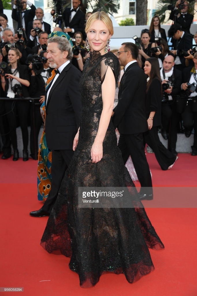 Sao tren tham do Cannes 71 anh 8