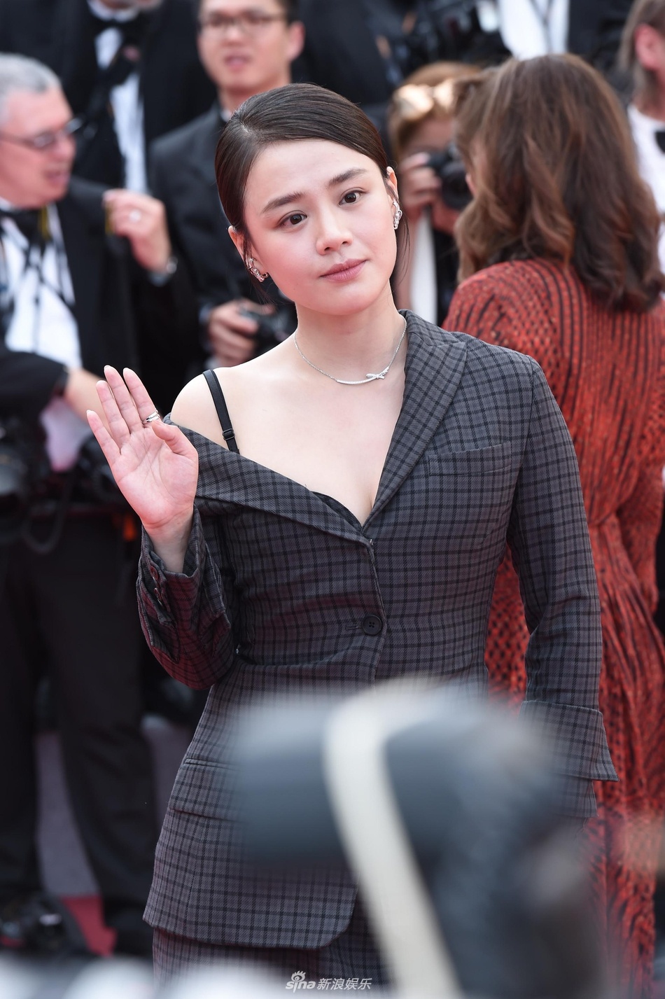 Sao tren tham do Cannes 71 anh 6