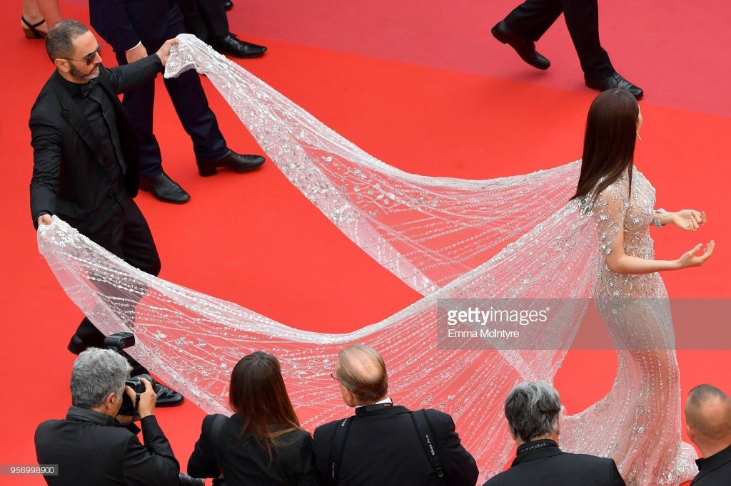 Nguoi dep Thai Lan duoc nang vay tai Cannes anh 5