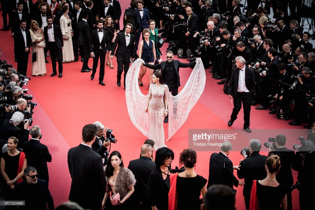 Nguoi dep Thai Lan duoc nang vay tai Cannes anh 3