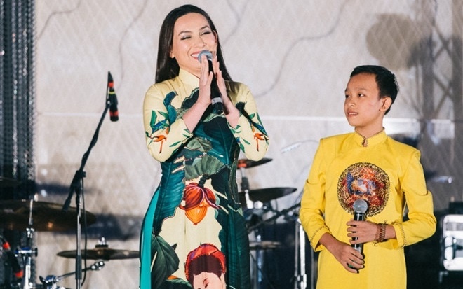 Hồ Văn Cường hát ngọt ảnh 2 Ho Van Cuong hat ngot anh 2