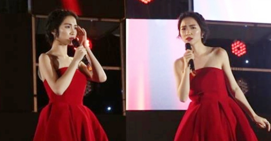Hoa Minzy quen sach loi ca khuc khi hat o pho di bo Ha Noi hinh anh