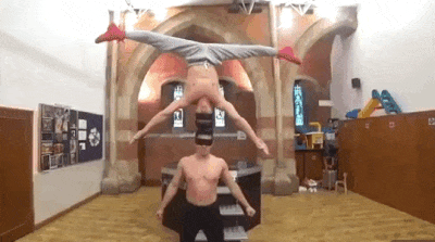 Quoc Co truot chan khien Quoc Nghiep bi nga truoc dem thi hinh anh