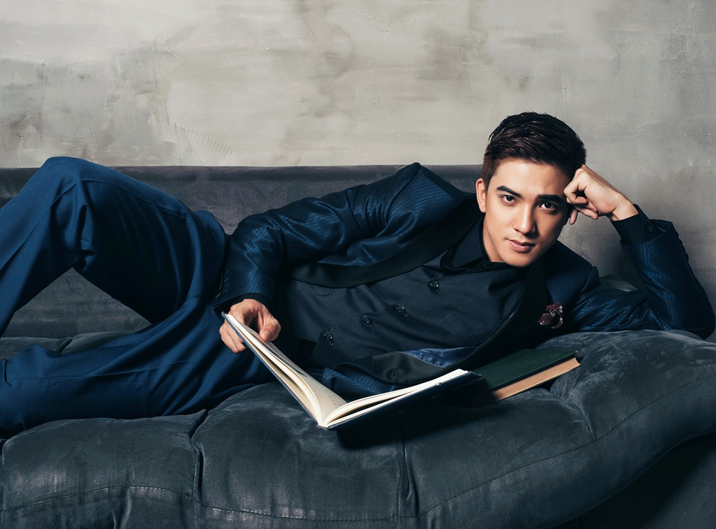 Tiến Vũ Tháng năm rực rỡ clip nóng ảnh 2 Tien Vu Thang nam ruc ro clip nong anh 2