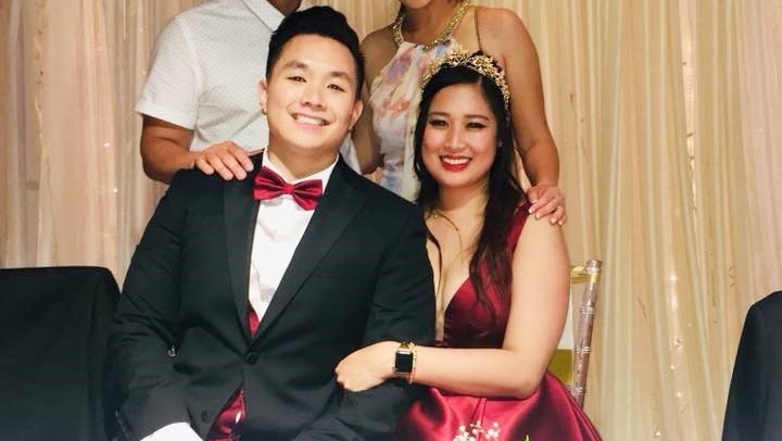 Nghe si Viet du le cuoi con gai NSND Hong Van o My hinh anh