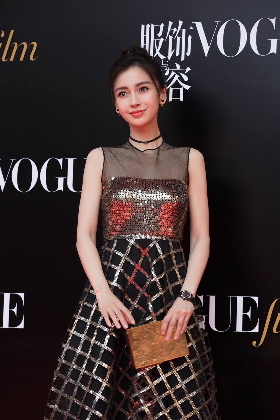 Sao tren tham do anh 1