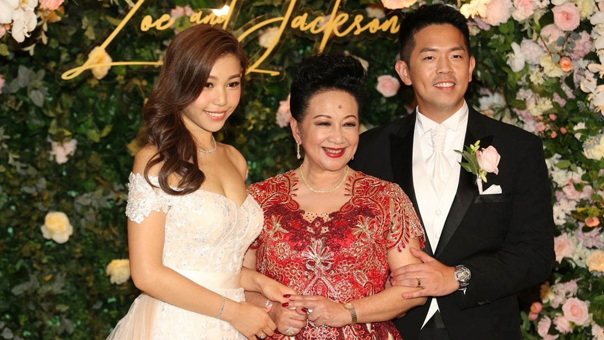 'Chi ca' TVB dau dau vi on ao clip sex cua con dau moi hinh anh