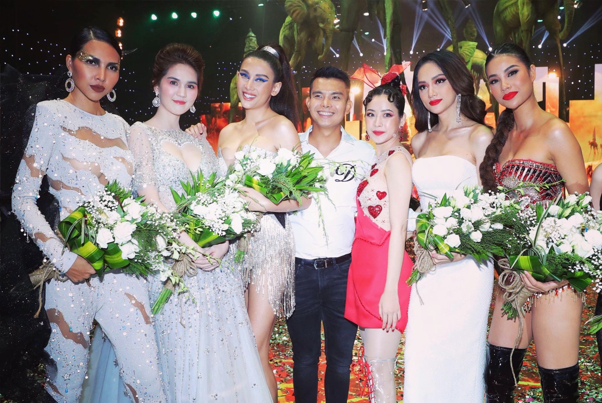 Pham Huong dung chan Huong Giang Idol anh 3