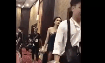 Huong Giang Idol len tieng ve viec bo show, bi che thieu chuyen nghiep hinh anh