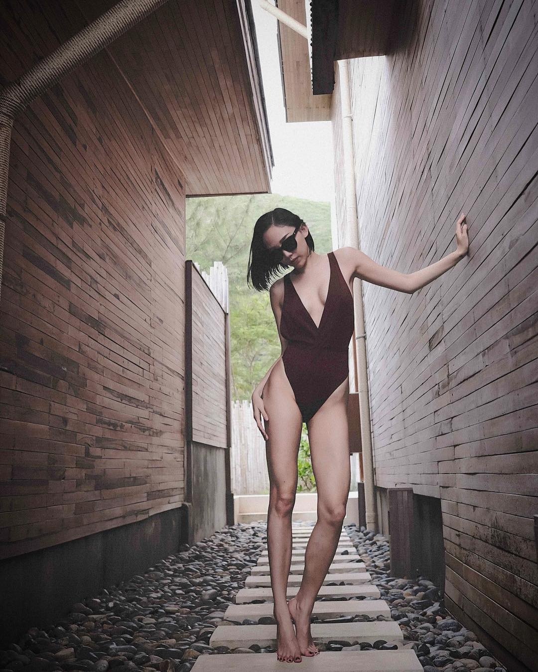 Sao Viet dien bikini ngay nang anh 3