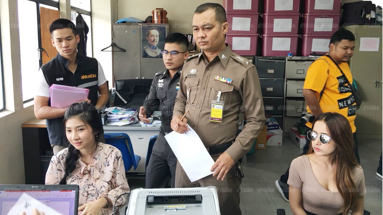 Sao Thái Lan bị triệu tập vì World Cup ảnh 1 Sao Thai Lan bi trieu tap vi World Cup anh 1