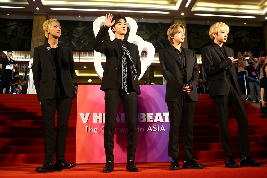 Minho theo dõi tài khoản ấu âm ảnh 1 Minho theo doi tai khoan au am anh 1