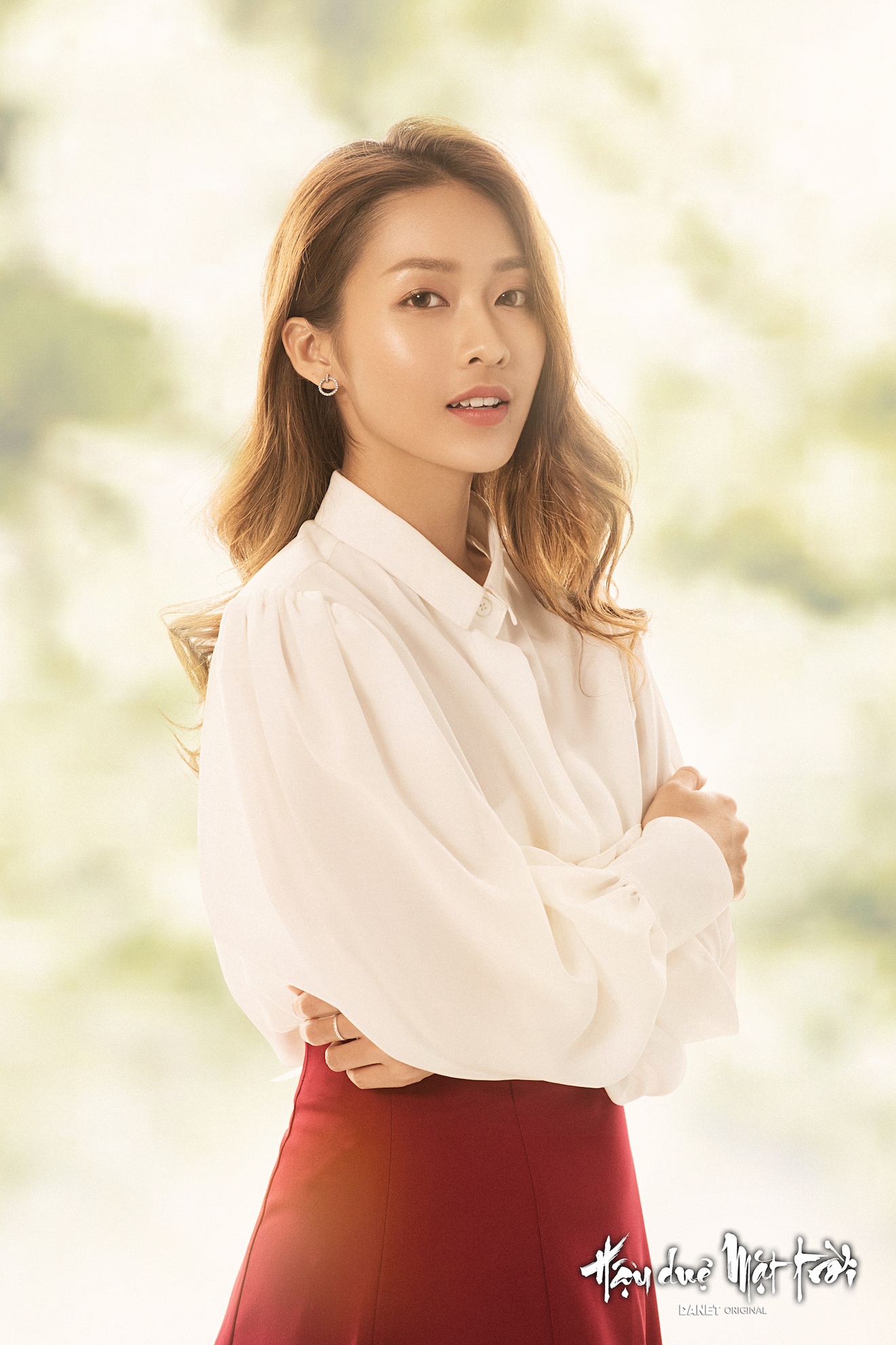 Kha Ngan Hau due mat troi anh 2