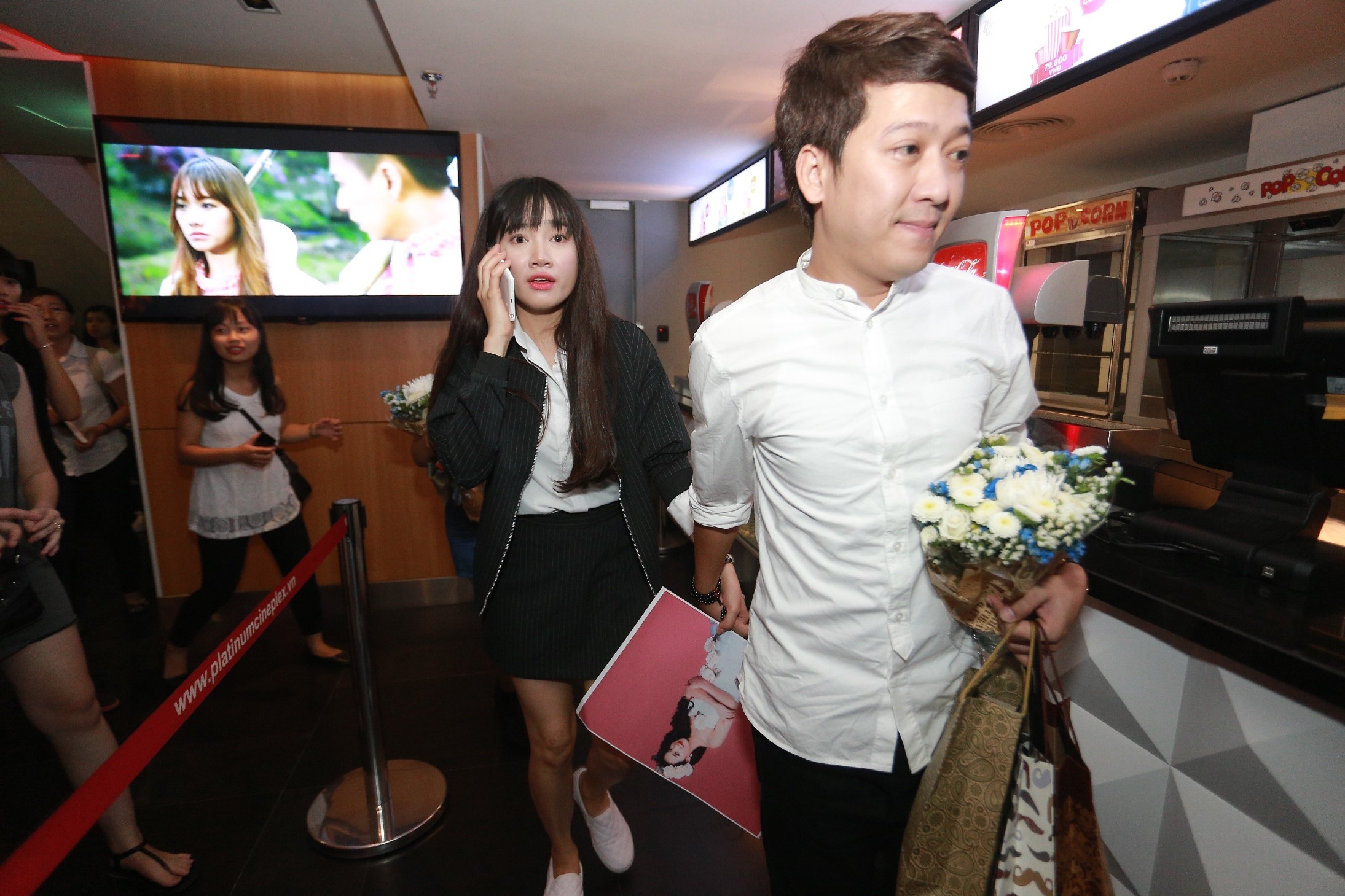 Sao Viet yeu roi tai hop anh 3